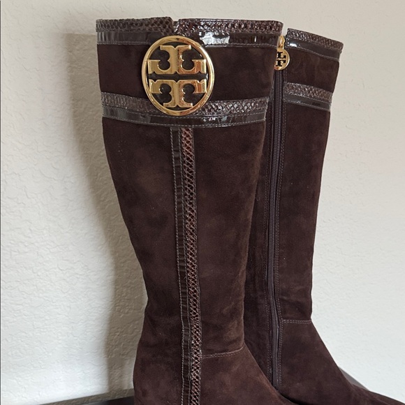 Tory Burch Uma Brown suede Logo  Boots. Size 10 - Picture 3 of 14